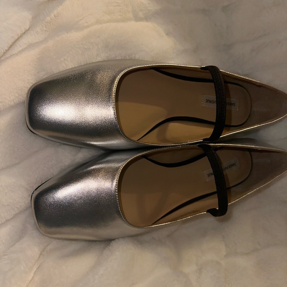 Saks Fifth Avenue Silver Mary Jane Flats